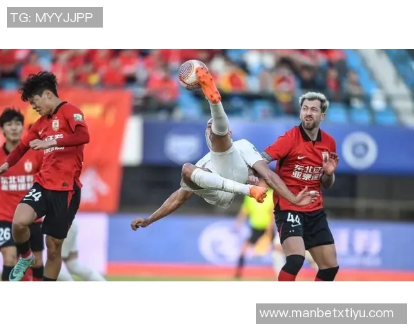 奥斯卡昏厥两分钟后恢复意识圣保罗确认其已出院并状况良好